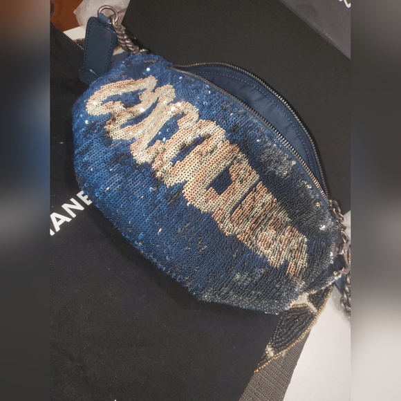 **SOLD** Chanel Coco Cuba Waist Bag Sequins and Quilted Lambskin Blue - Picture 4 of 12
